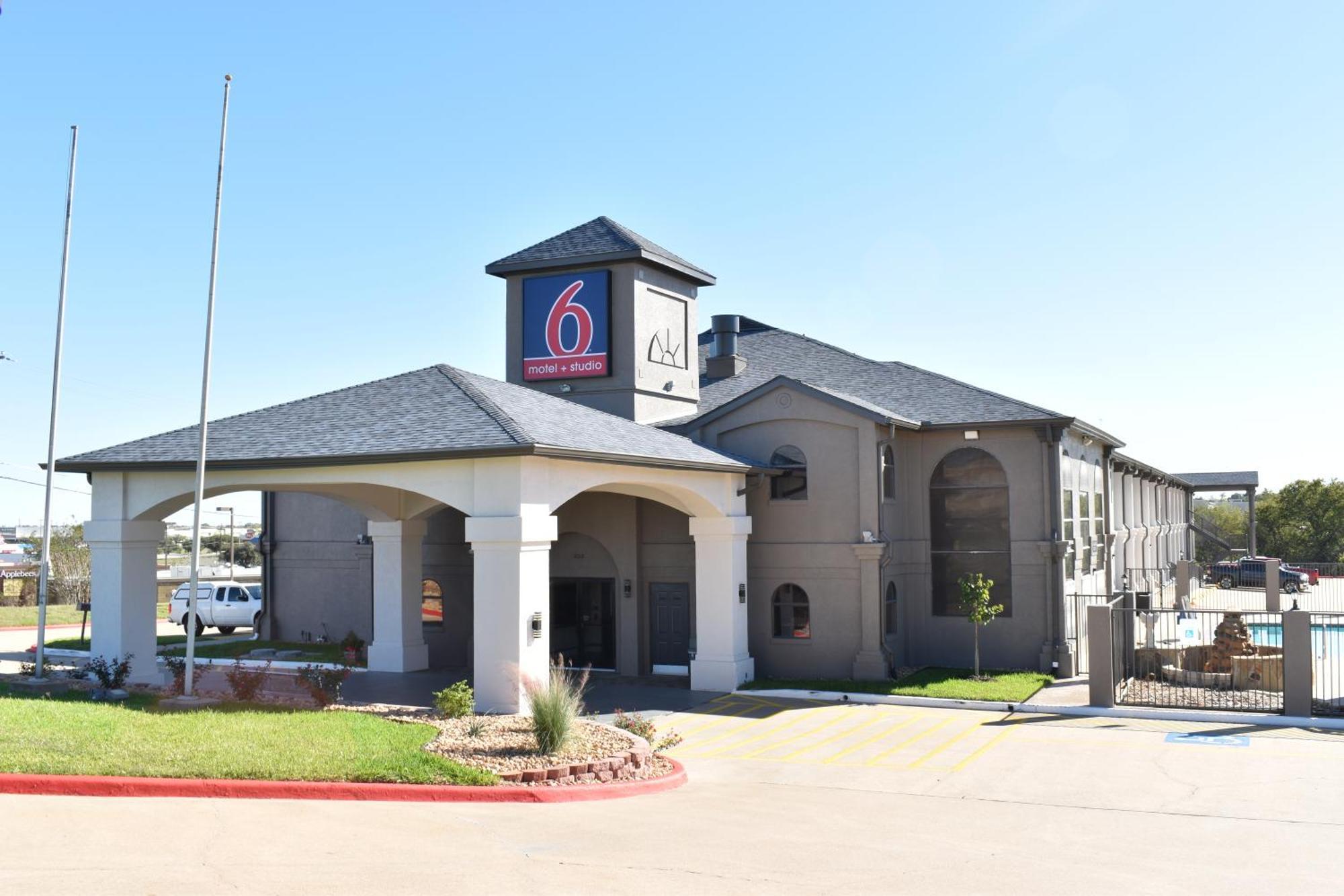 Motel 6-Brenham, Tx ภายนอก รูปภาพ