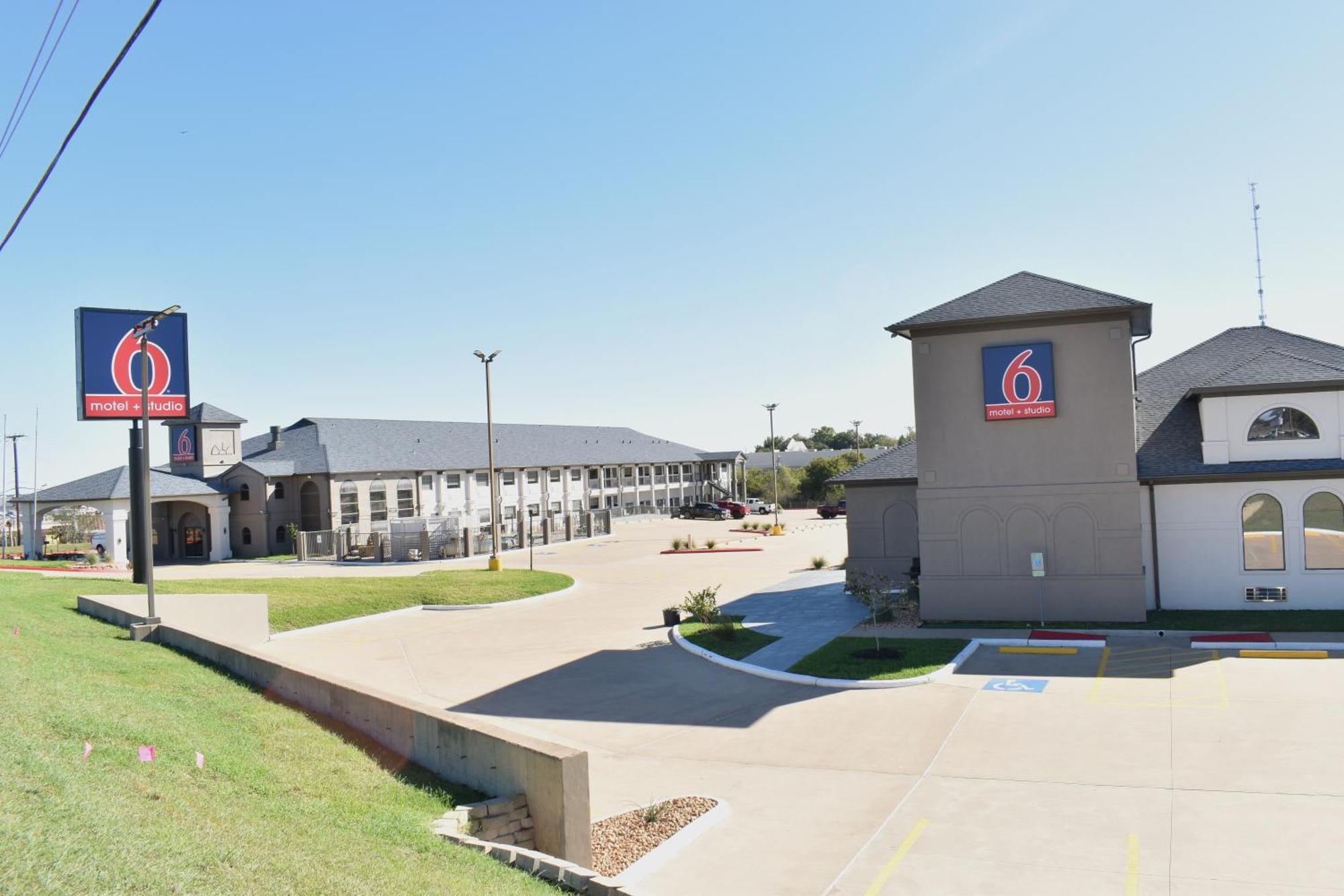 Motel 6-Brenham, Tx ภายนอก รูปภาพ
